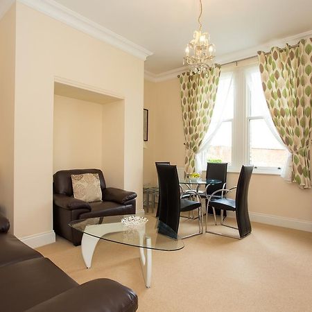Basingstoke Apartments - Sherborne House, City Centre Victorian Apartments Exterior foto